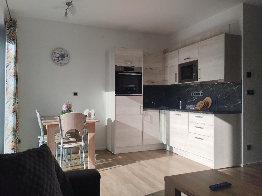 פרימבורק Apartman Dasa מראה חיצוני תמונה