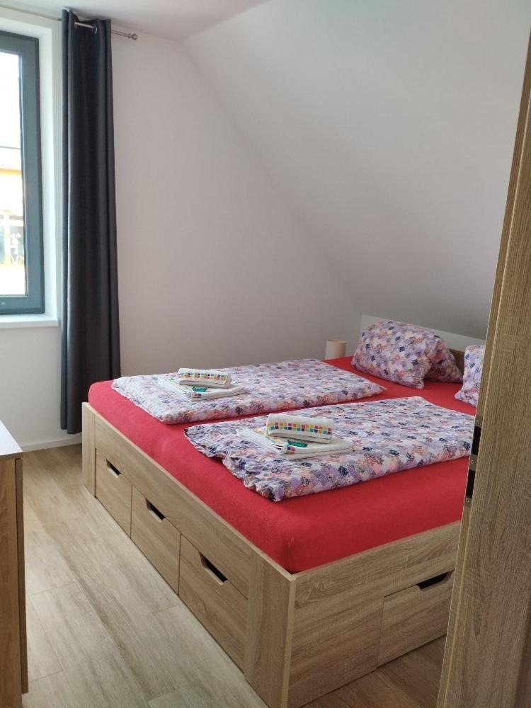 פרימבורק Apartman Dasa מראה חיצוני תמונה